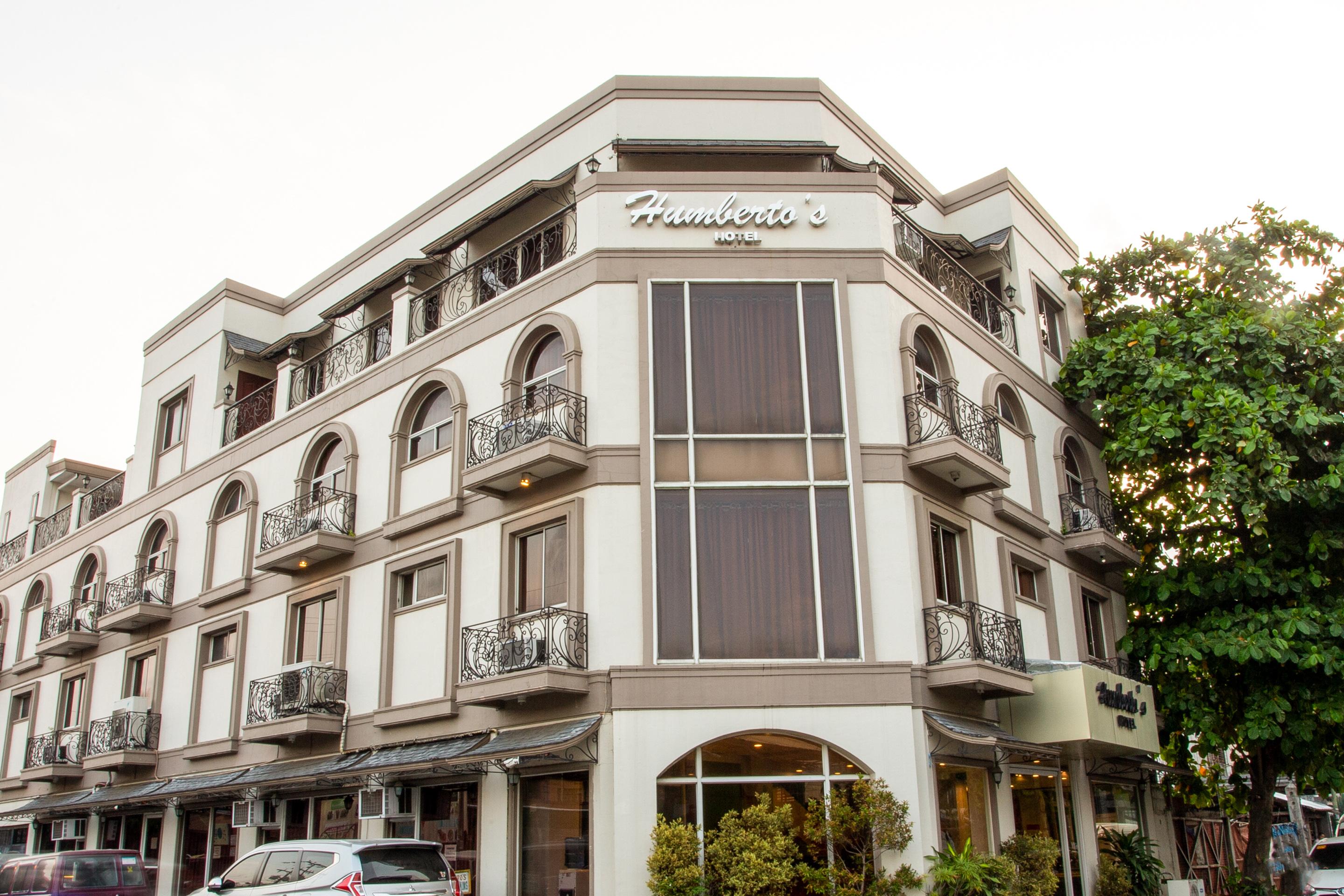 Oyo 414 Humberto'S Hotel Davao Stadt Exterior foto