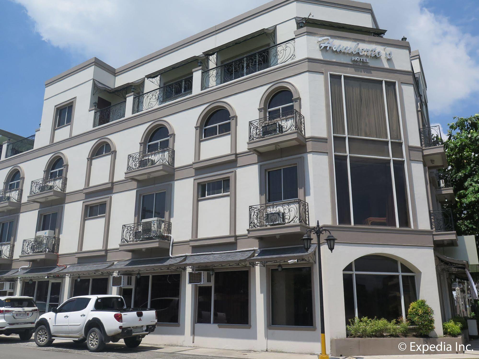 Oyo 414 Humberto'S Hotel Davao Stadt Exterior foto