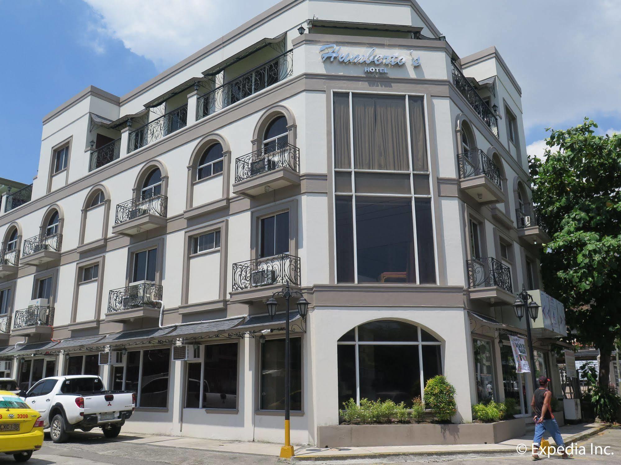 Oyo 414 Humberto'S Hotel Davao Stadt Exterior foto